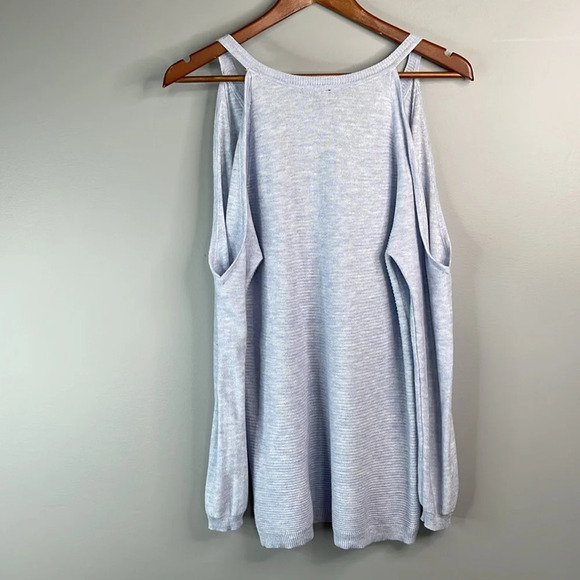 DYNAMITE Cold Shoulder Cutout Sweater Baby Blue Ribbed V-Neck Lightweight Size M - Picture 6 of 11